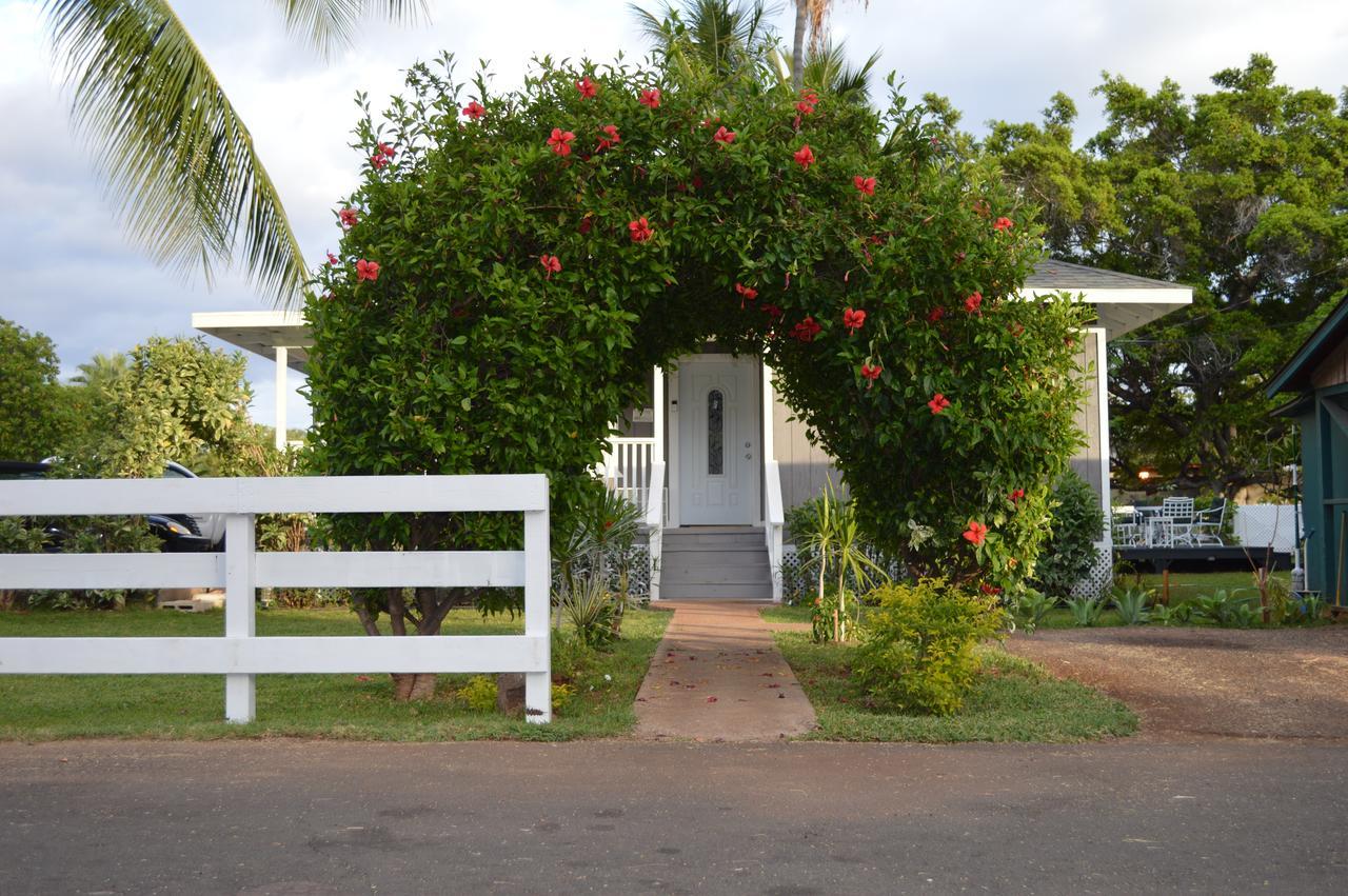 Хостел The Lahaina Beach House Екстер'єр фото